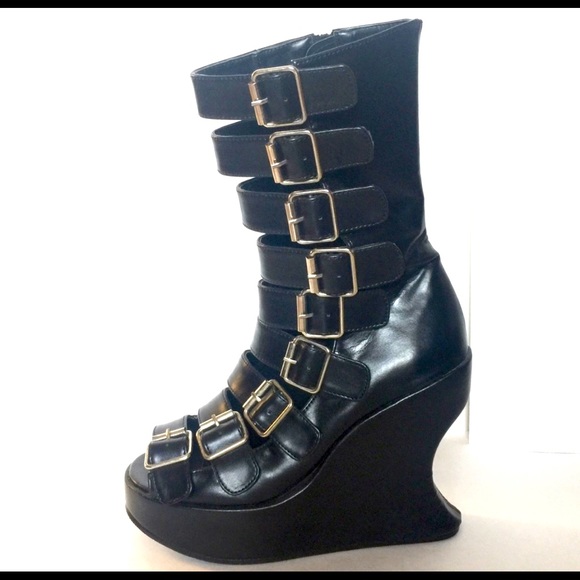 ISO in search of Demonia Bravo 66 Sandal Wedge Boots size 11 or 12 ISO - Picture 2 of 4